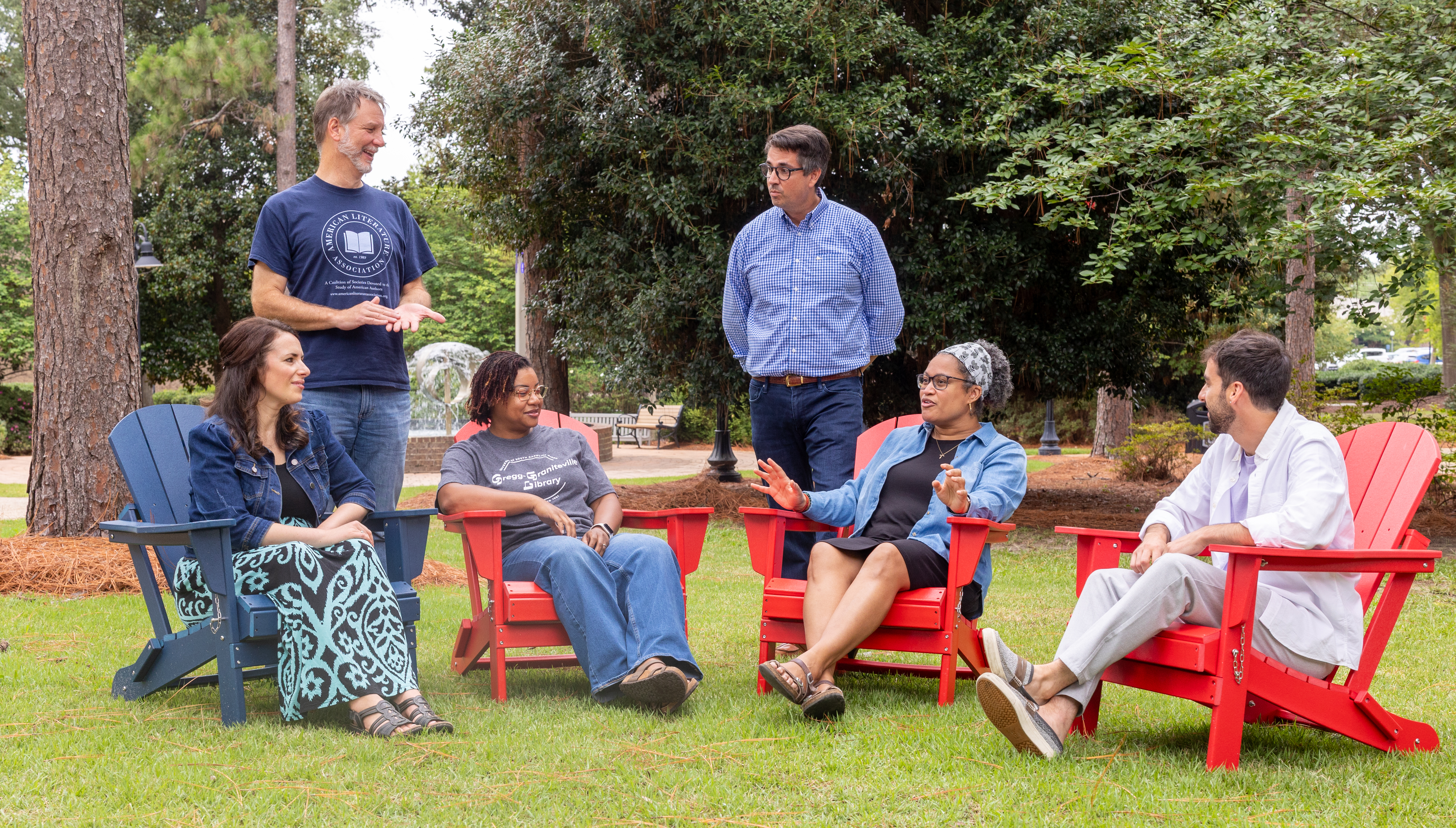First-year students dive into HSSI A150 at USCA, a dynamic, team-taught course introducing the arts, humanities, and social sciences through the expertise of six professors and the energy of 90 engaged learners.
