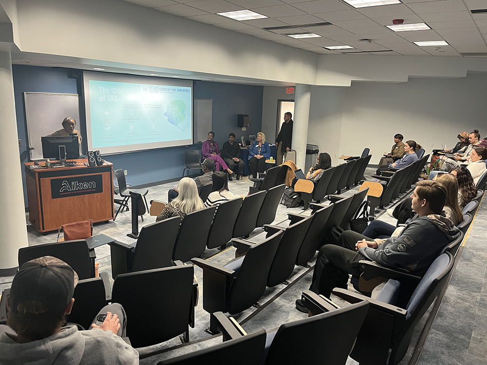USCA’s chapter of Beta Alpha Psi , the international financial honor organization, hosted a professional development seminar Nov. 11 for all students, which featured representatives from Savannah River Nuclear Solutions. [Courtesy photo]