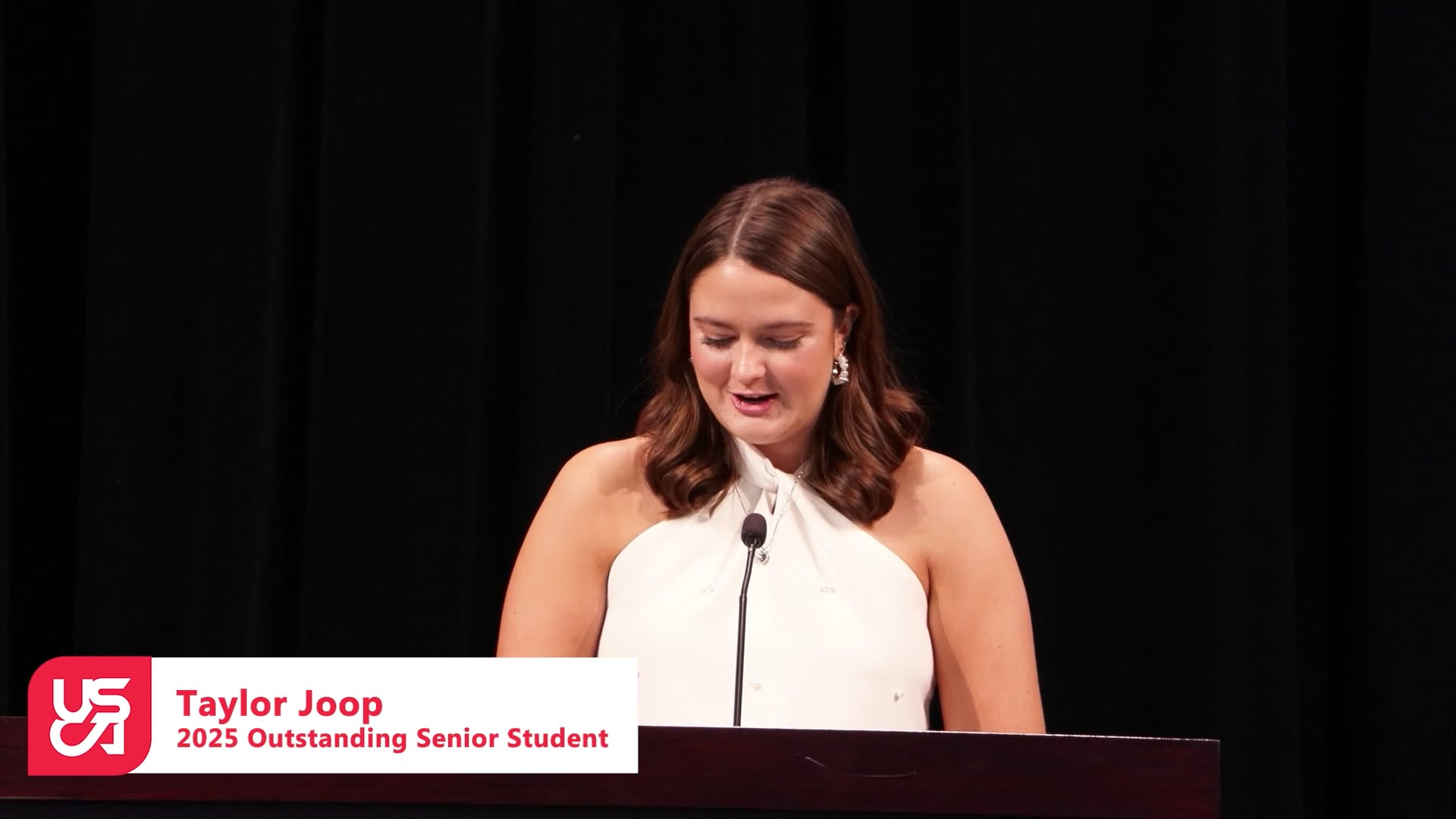 USCA’s Outstanding Senior Student Taylor Joop addressed family, friends and fellow Pacers just before commencement Dec. 11, in the Convocation Center.